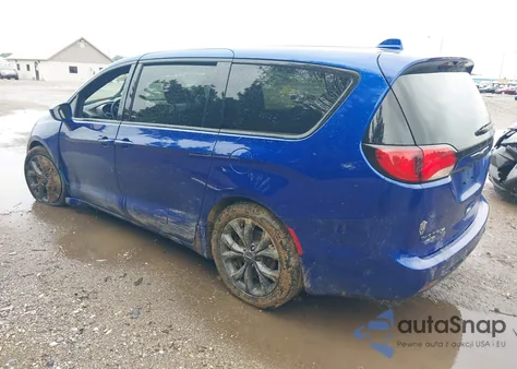 2018 Chrysler Pacifica Touring Plus из США, поврежденный, VIN 2C4RC1FG9JR228594